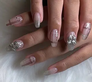 ネイル 🫧yua 🌸🫧のネイルデザイン