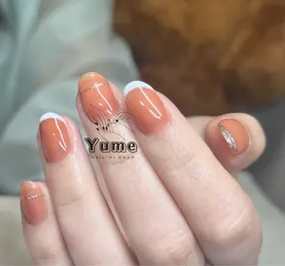 ミディアム トウイ nailのネイルデザイン
