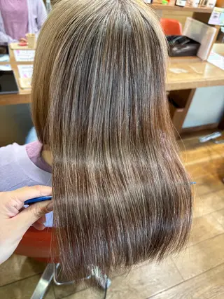 花澤 紗更のヘアスタイル