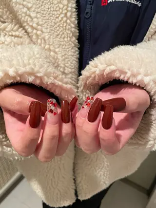 ネイル Ami 🦥のネイルデザイン