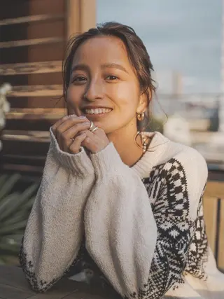 ミディアム 柳下 涼のヘアスタイル