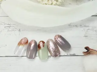 ネイル ビューティーサロン ヘゼリヒのネイルデザイン