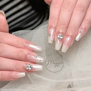 ネイル Maggie Nail🦩のネイルデザイン