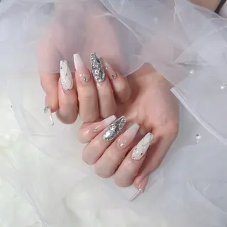 ネイル REVE南口 🌺yuina🌺のネイルデザイン