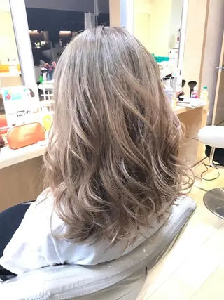 セミロング 大山 晃介のヘアスタイル