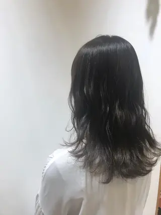 ミディアム カラー 🐺ウルフ/レイヤー 似合わせ‎🤍沙羅のヘアスタイル