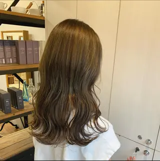 ロング カラー あべ ゆうかのヘアスタイル