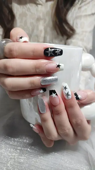 ネイル ＆ME  くんのネイルデザイン