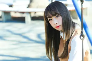 ロング カラー オーストヘアージジ所属・TAI透明カラー 柔らかい縮毛矯正のヘアスタイル