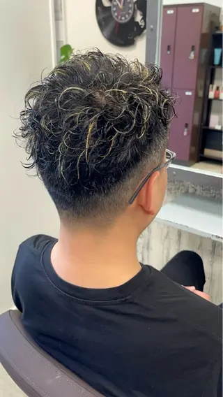 ショート カラー パーマ メンズ gracias所属・GRACIAS 本店 店長　植田のヘアスタイル