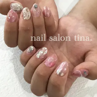 ネイル nail salon tina.所属・中山 はづきのネイルデザイン