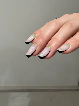 ネイル neouv所属・NEOUV_ mikuのネイルデザイン