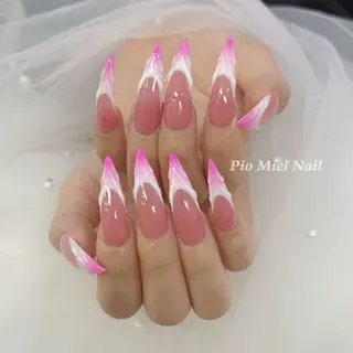 ネイル Pio Mielのネイルデザイン