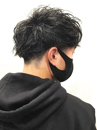 ミディアム ゼロスバーバーショップ所属・予約1000件超 ✨メンズパーマのヘアスタイル