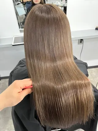 カラー ENVY(エンヴィ)所属・丁寧なカウンセリング 🌱ikumi🌱のヘアスタイル