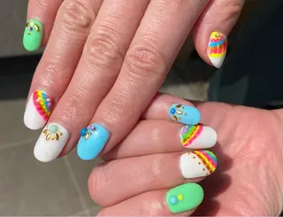 ネイル ネイルサロン& スクールGONAのネイルデザイン