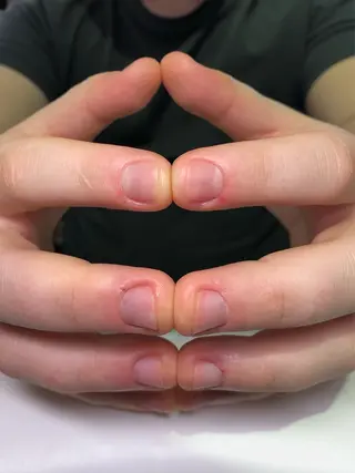 メンズ ネイル Raduga Nail Design所属・🤎🩷 AnnaMariyaのネイルデザイン