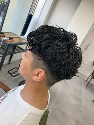 パーマ メンズ SHAFT Ieiriのヘアスタイル