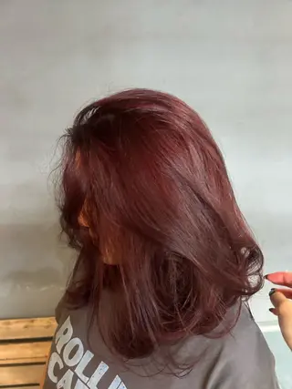 ミディアム カラー akari 🩵のヘアスタイル