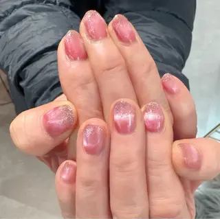 ネイル m.grey beauty salon所属・吉田 菜摘のネイルデザイン