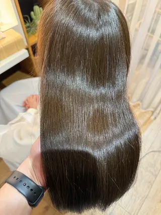 ミディアム afloatkobe所属・美髪/髪質改善 川口凌弥のヘアスタイル