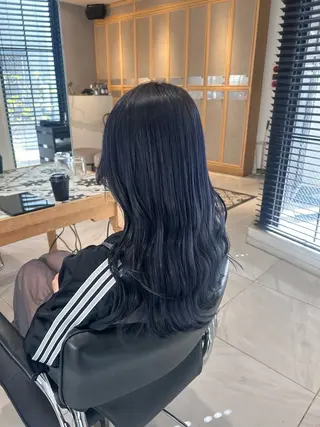 カラー miko🪽地毛風/ ハイトーン/レイヤーのヘアスタイル