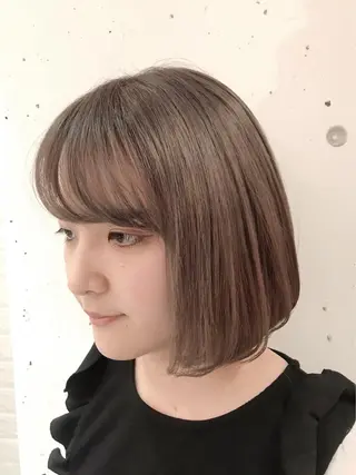 ミディアム カラー BEBE所属・ご新規様限定 透明感カラーKANAのヘアスタイル