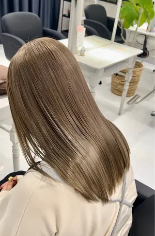 ミディアム カラー hair salon A 【エース】所属・🫧高鹿汰一髪質改善 /白髪ぼかし🫧のヘアスタイル