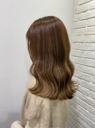 セミロング カラー merc.🌿✨ いとうりかのヘアスタイル