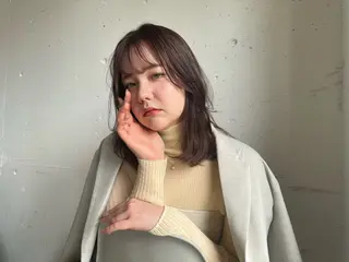 セミロング CLIQUE　有木 七虹のヘアスタイル