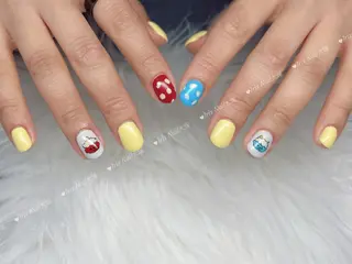 ネイル 💕藤江 月🌸🍒のネイルデザイン