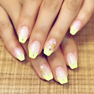 ネイル 安藤 Charlotteのネイルデザイン