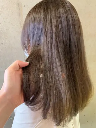 ロング カラー 木野田 萌のヘアスタイル