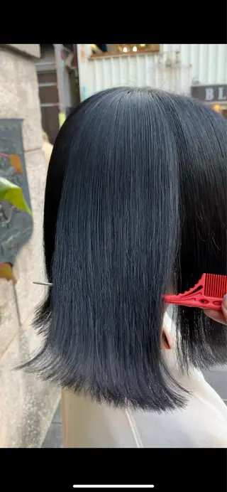 ミディアム カラー サロウィン(SALOWIN)原宿iori店所属・れい🫧 ハイトーン特化のヘアスタイル