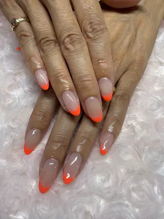 ネイル Mhauoli NAGISA🌺のネイルデザイン