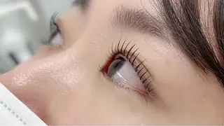 マツエク・マツパ Mina .anelloのマツエク・マツパデザイン