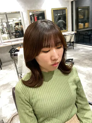 ミディアム ゅぃ /韓国風/顔周りのヘアスタイル