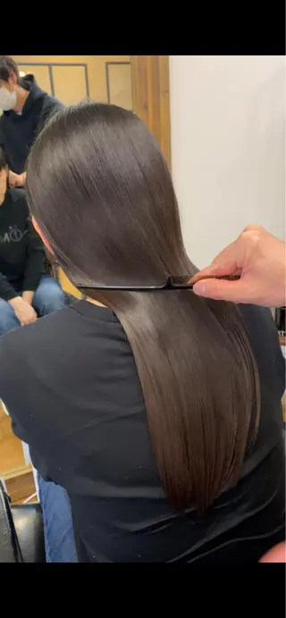 ロング MAAT所属 AKANEのヘアスタイル