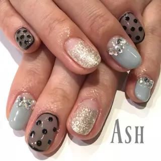 ネイル 🩵NORIKO 上品ネイルが得意🩵のネイルデザイン