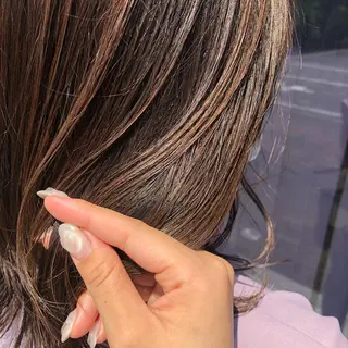 ミディアム カラー 白髪ぼかしモデル募集 今村理央奈のヘアスタイル