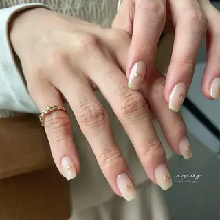 ネイル nuás nail & eyeのネイルデザイン