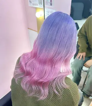 セミロング ブリーチ人気No.1 MANATO🎨🌈のヘアスタイル