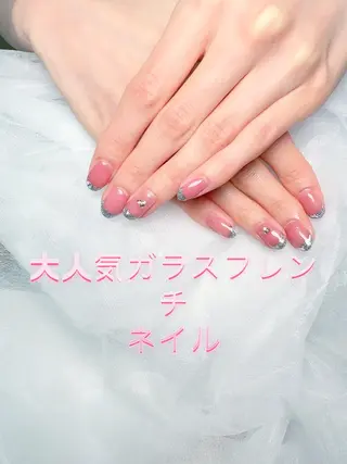 ネイル pink ladyサロン所属・べ にのネイルデザイン