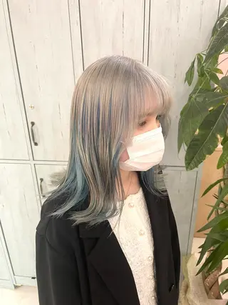 セミロング カラー ブリーチ人気No.1 MANATO🎨🌈のヘアスタイル