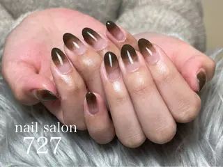 ネイル 727 nailのネイルデザイン