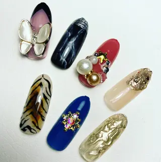 ネイル ✴︎ Delightのネイルデザイン