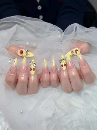 ネイル Julli ジュリのネイルデザイン