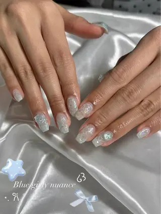 ネイル tsuki🎀ワンホ ン🍒ガーリー🪄のネイルデザイン