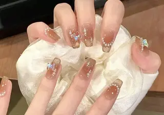 ネイル VIVIAN エイのネイルデザイン