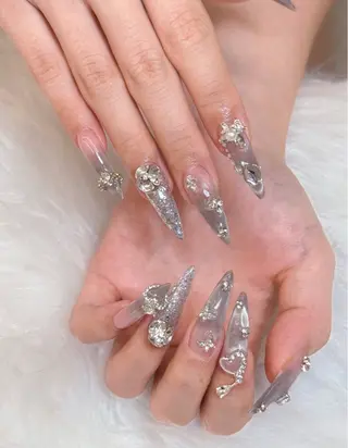 ロング Luxe Nailのネイルデザイン